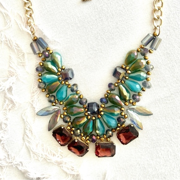 Jewel toned gem necklace - Picture 2 of 7